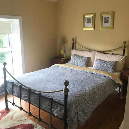 Teac Seain Bar & Bed & Breakfast Anascaul