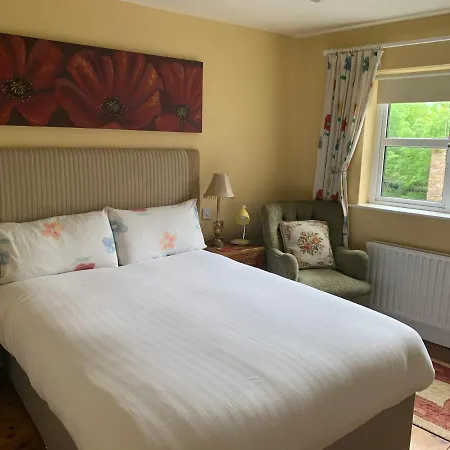 Teac Seain Bar & Bed & Breakfast Anascaul