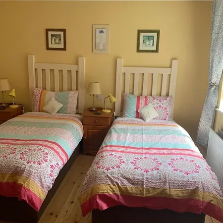 Teac Seain Bar & Bed & Breakfast Anascaul